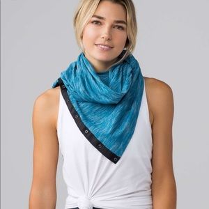Lululemon rulu vinyasa scarf
